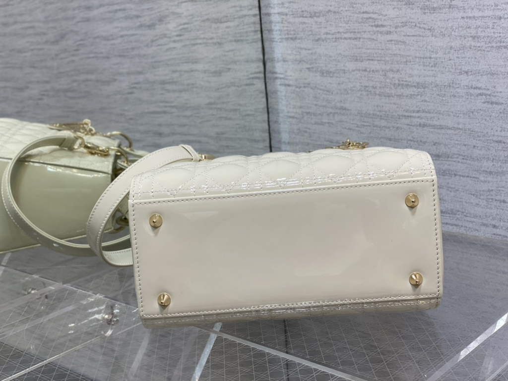 Dior M0565 Medium Lady Bag White Patent Cannage Calfskin Gold - Default Title - View 7