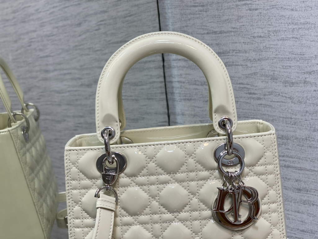 Dior M0565 Medium Lady Bag White Patent Cannage Calfskin Silver - Default Title - View 2