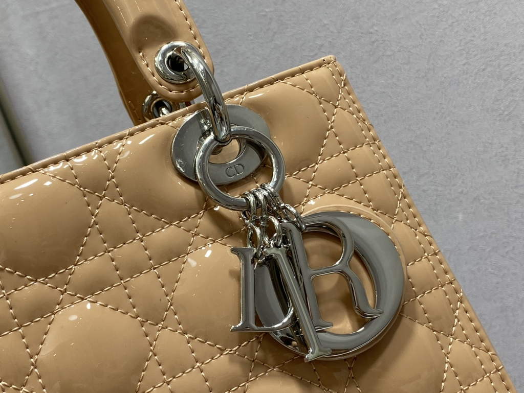 Dior M0565 Medium Lady Bag dark beige Patent Cannage Calfskin Silver - Default Title - View 5