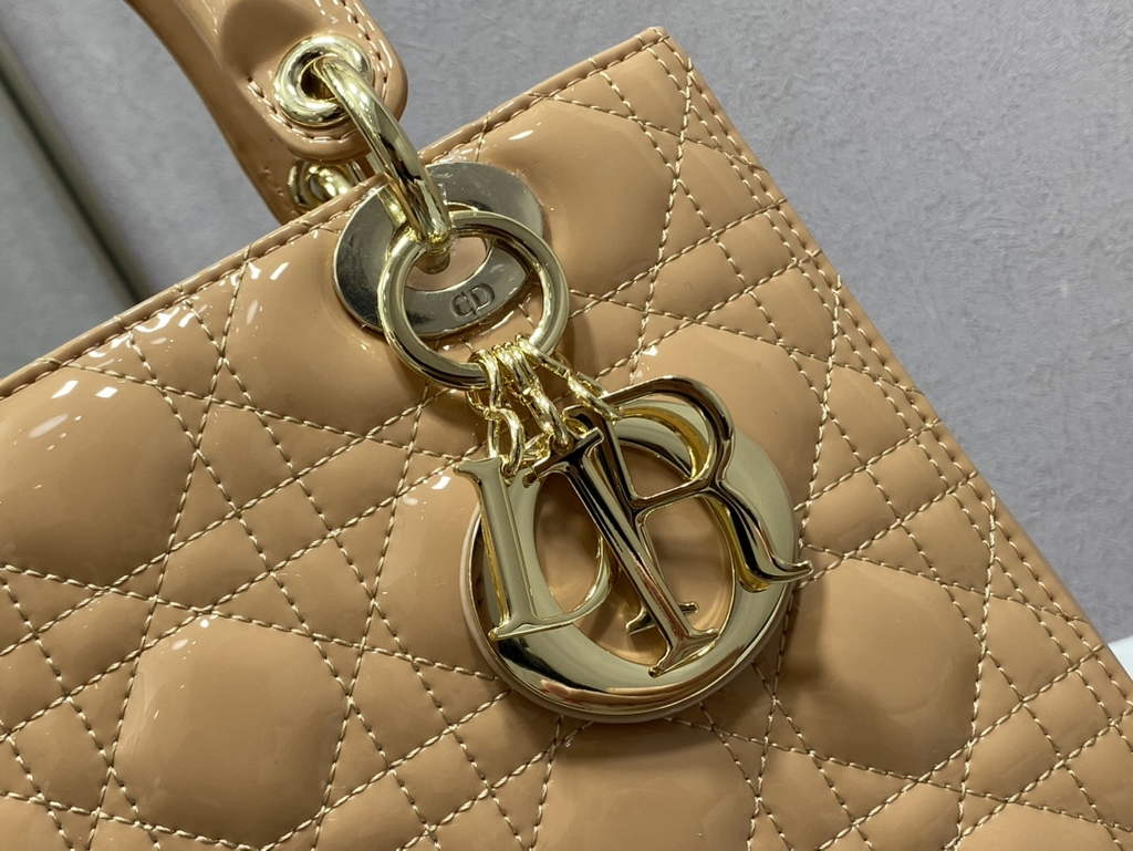 Dior M0565 Medium Lady Bag dark beige Patent Cannage Calfskin Gold - Default Title - View 4