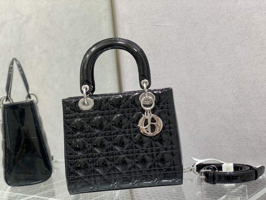 Dior M0565 Medium Lady Bag Black Patent Cannage Calfskin Silver - Default Title - View 2