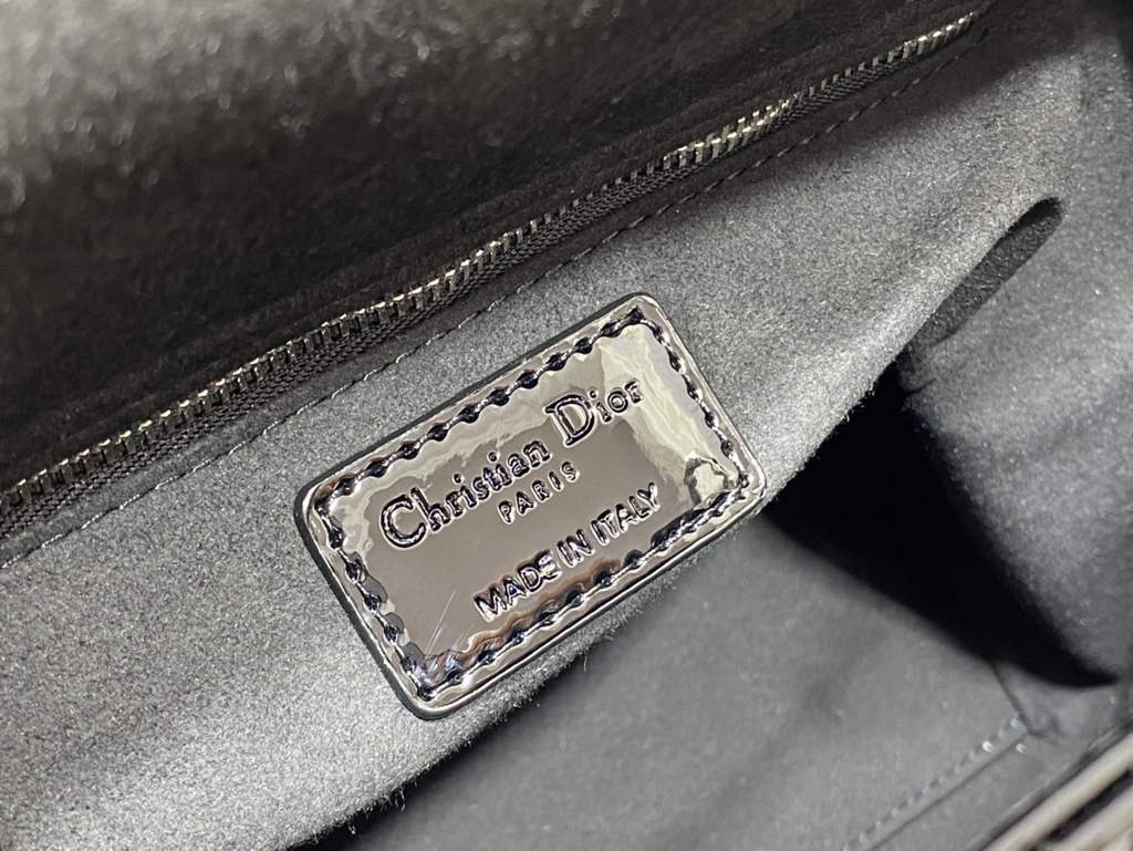 Dior M0565 Medium Lady Bag Black Patent Cannage Calfskin Silver - Default Title - View 9