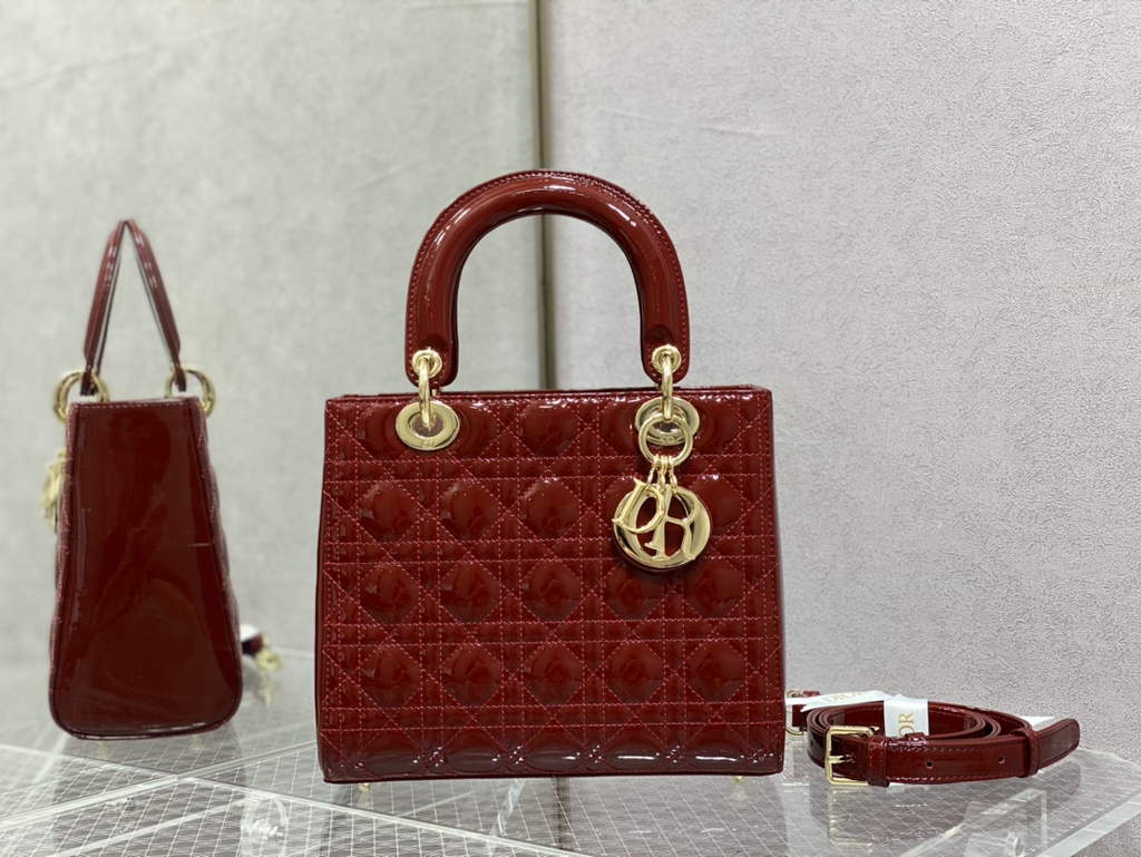 Dior M0565 Medium Lady Bag dark red Patent Cannage Calfskin - Default Title - View 1