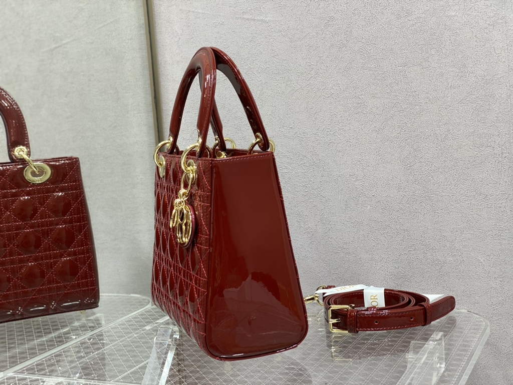 Dior M0565 Medium Lady Bag dark red Patent Cannage Calfskin - Default Title - View 4