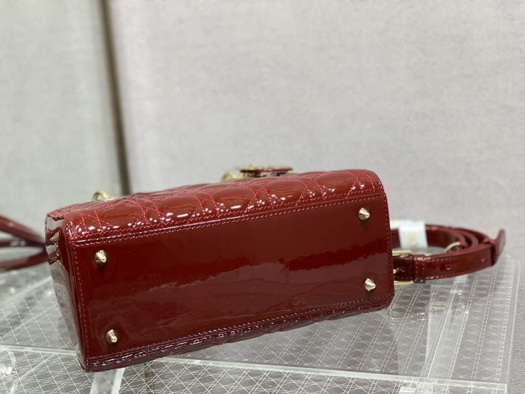 Dior M0565 Medium Lady Bag dark red Patent Cannage Calfskin - Default Title - View 7