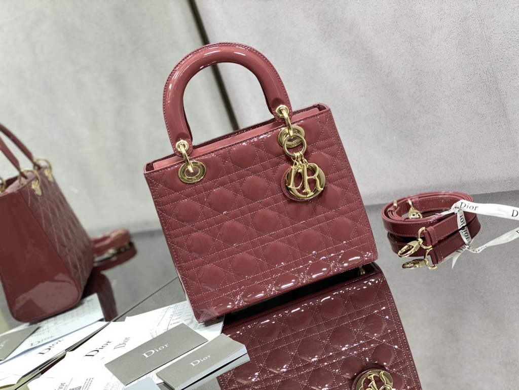 Dior M0565 Medium Lady Bag Pink Patent Cannage Calfskin - Default Title - View 1