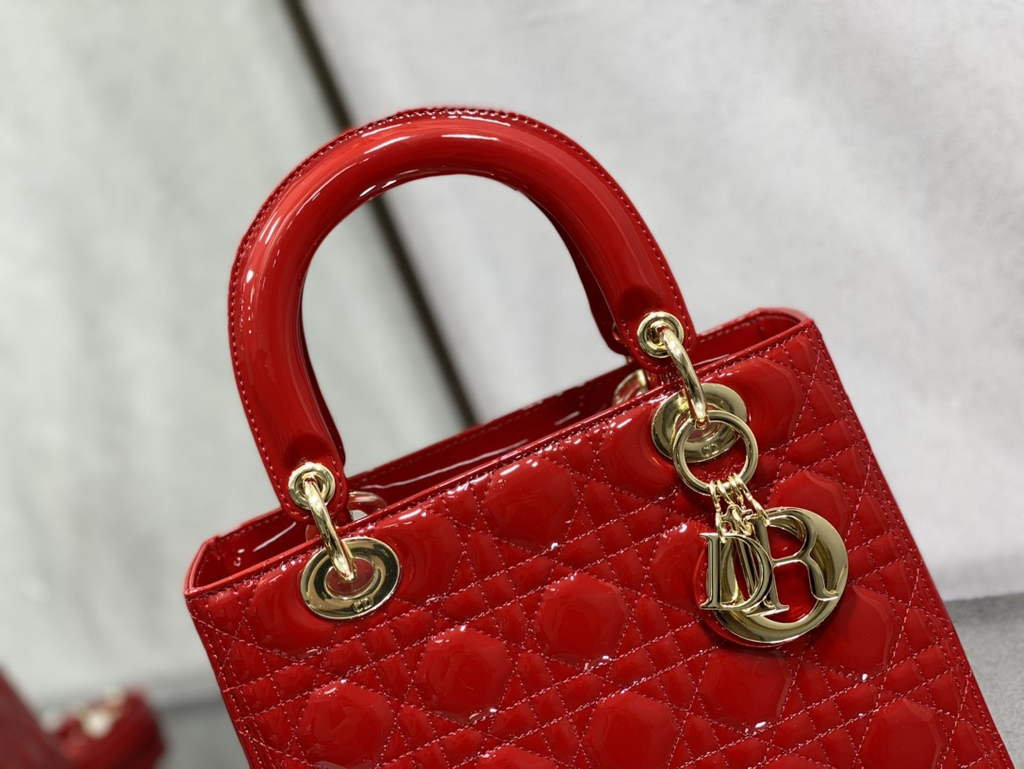 Dior M0565 Medium Lady Bag Red Patent Cannage Calfskin - Default Title - View 3