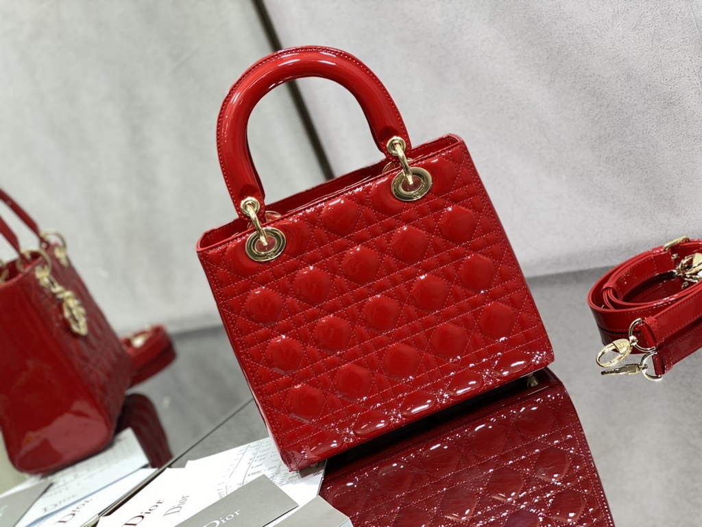 Dior M0565 Medium Lady Bag Red Patent Cannage Calfskin - Default Title - View 5
