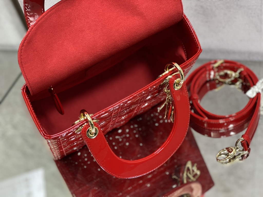 Dior M0565 Medium Lady Bag Red Patent Cannage Calfskin - Default Title - View 8