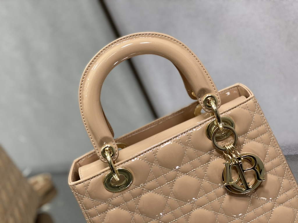 Dior M0565 Medium Lady Bag Light Pink Patent Cannage Calfskin - Default Title - View 3