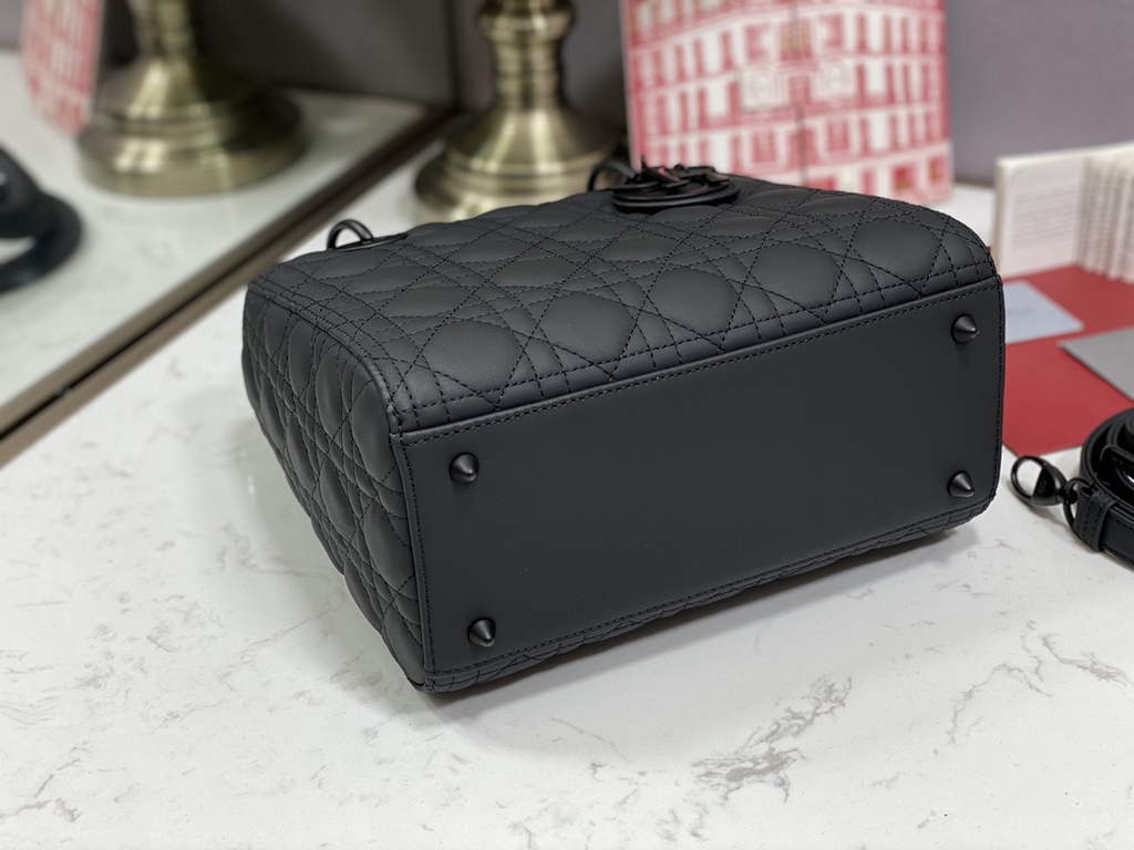 Dior M0565 Medium Lady Bag Black Ultramatte Cannage Calfskin - Default Title - View 6