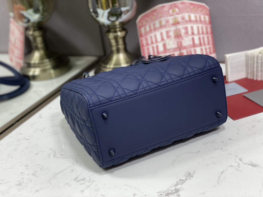 Dior M0565 Medium Lady Bag Navy Blue Ultramatte Cannage Calfskin - Default Title - View 6