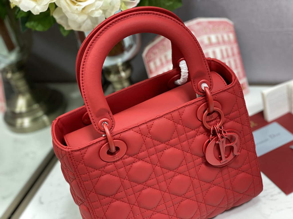 Dior M0565 Medium Lady Bag Red Ultramatte Cannage Calfskin - Default Title - View 3