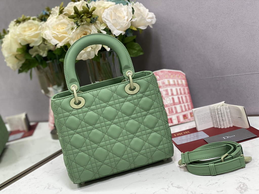 Dior M0565 Medium Lady Bag Green Ultramatte Cannage Calfskin - Default Title - View 4