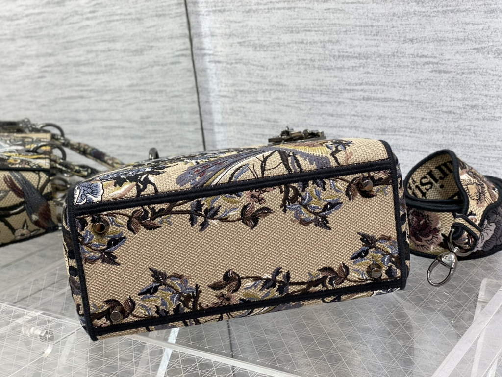 Dior M0565 Medium Lady D-Life Bag Beige Multicolor Jardin - Default Title - View 7