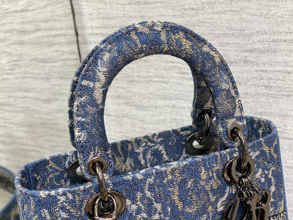 Dior M0565 Medium Lady D-Life Bag Blue Brocart Denim-Effect Embroidery - Default Title - View 4