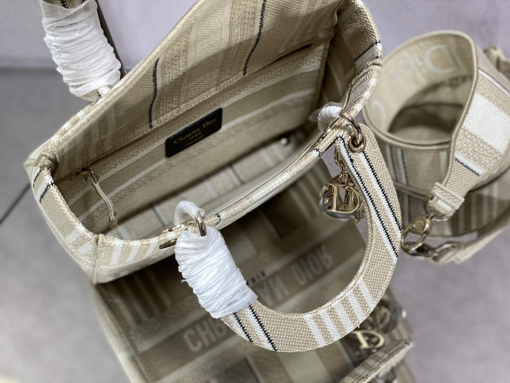 Dior M0565 Medium Lady D-Lite Bag Beige D-Stripes Embroidery - Default Title - View 5
