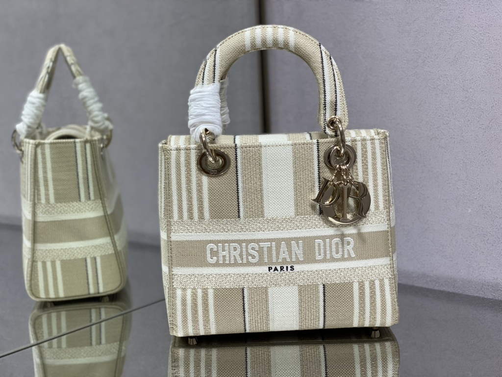Dior M0565 Medium Lady D-Lite Bag Beige D-Stripes Embroidery - Default Title - View 1