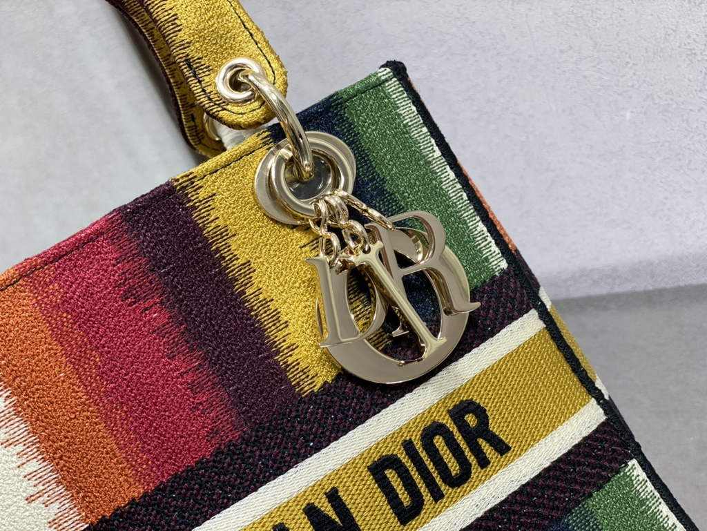 Dior M0565 Medium Lady D-Lite Bag Green D-Stripes Embroidery - Default Title - View 7