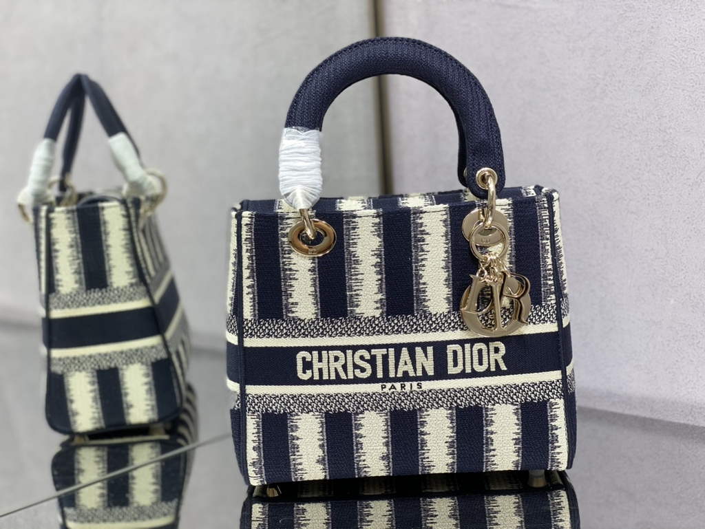 Dior M0565 Medium Lady D-Lite Bag Blue D-Stripes Embroidery - Default Title - View 1