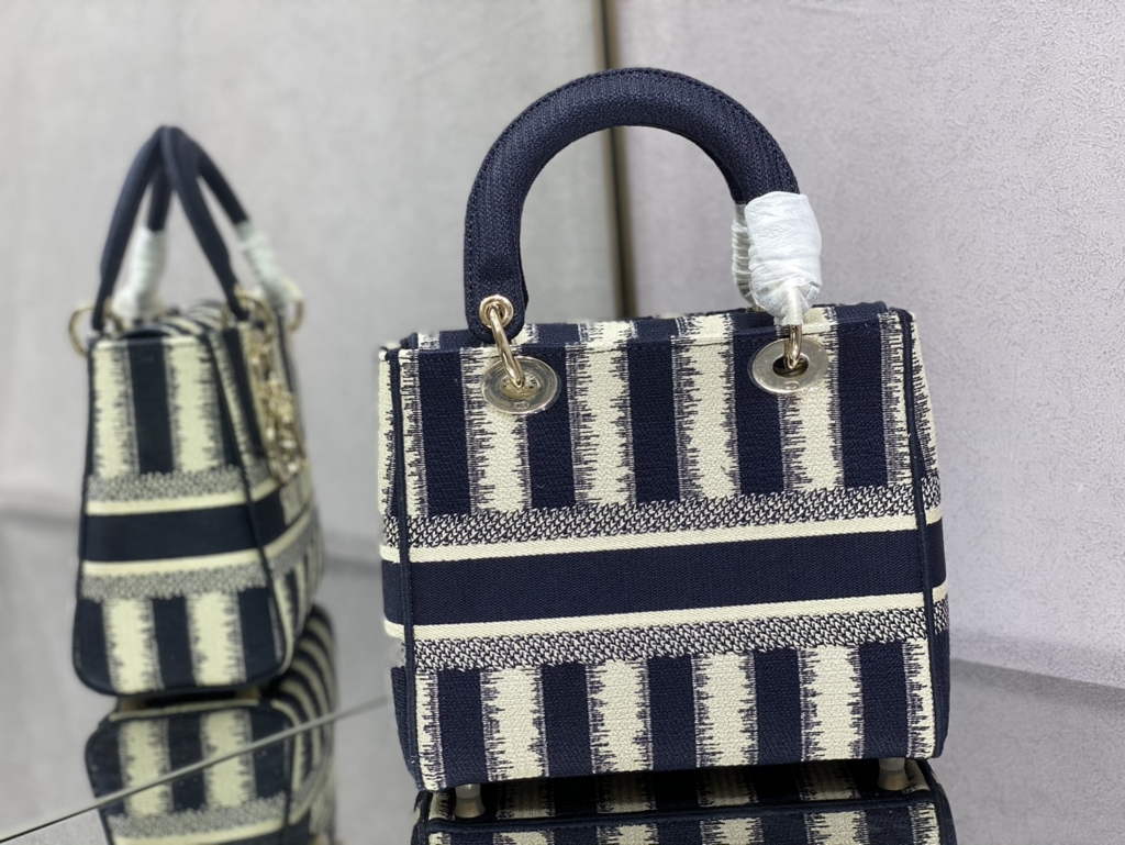 Dior M0565 Medium Lady D-Lite Bag Blue D-Stripes Embroidery - Default Title - View 4