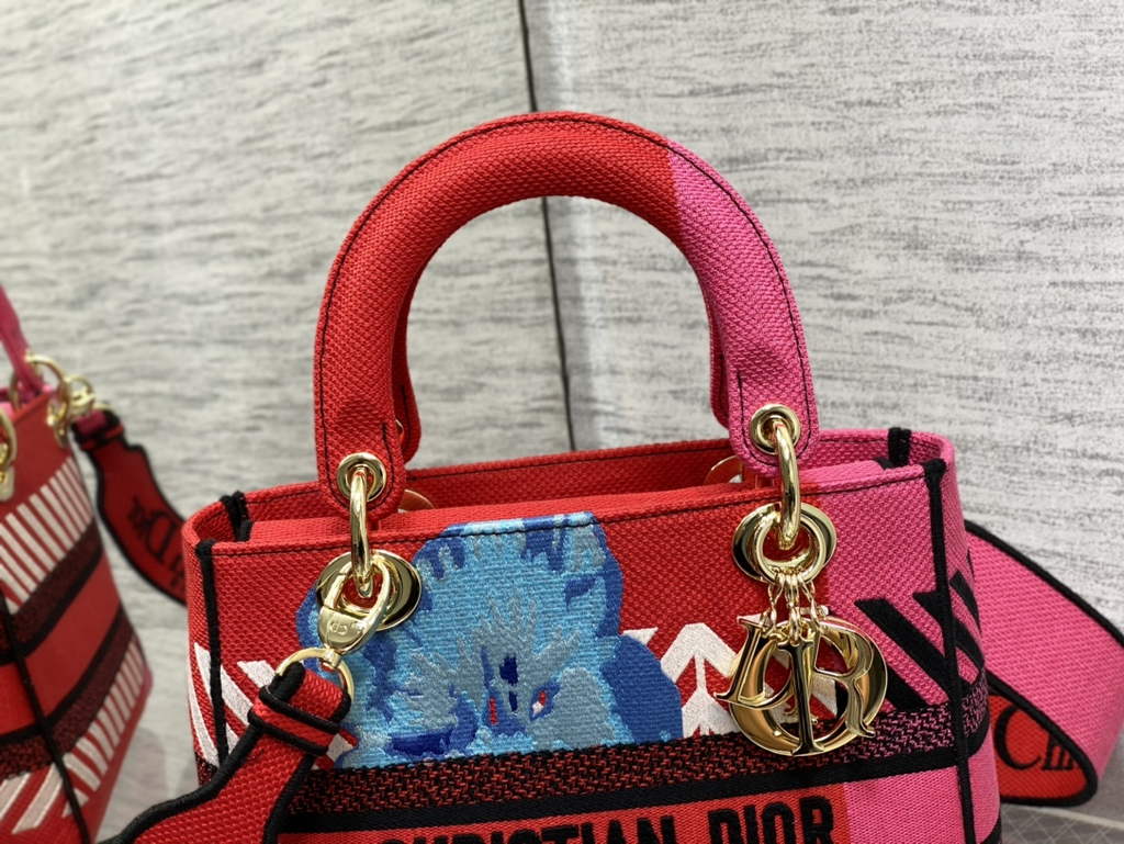 Dior M0565 Medium Lady D-Lite Bag Embroidery Red - Default Title - View 3