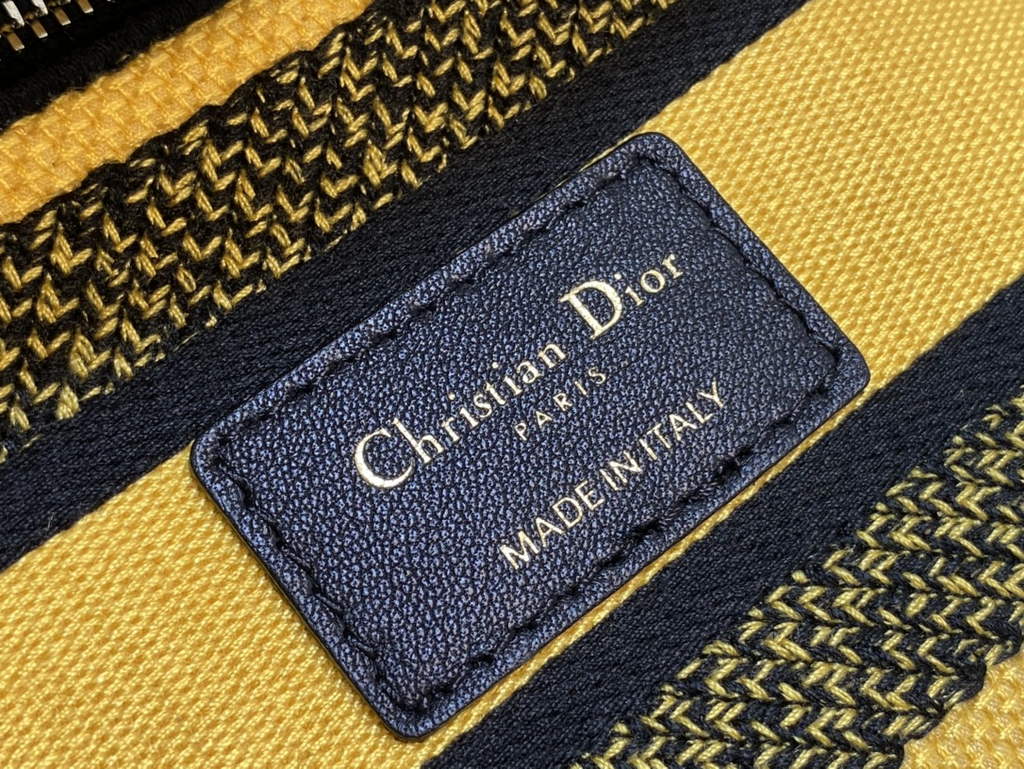 Dior M0565 Medium Lady D-Lite Bag Embroidery Yellow - Default Title - View 9
