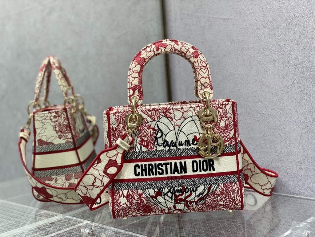 Dior M0565 Medium Lady D-Lite Bag Multicolor Embroidery Red - Default Title - View 1