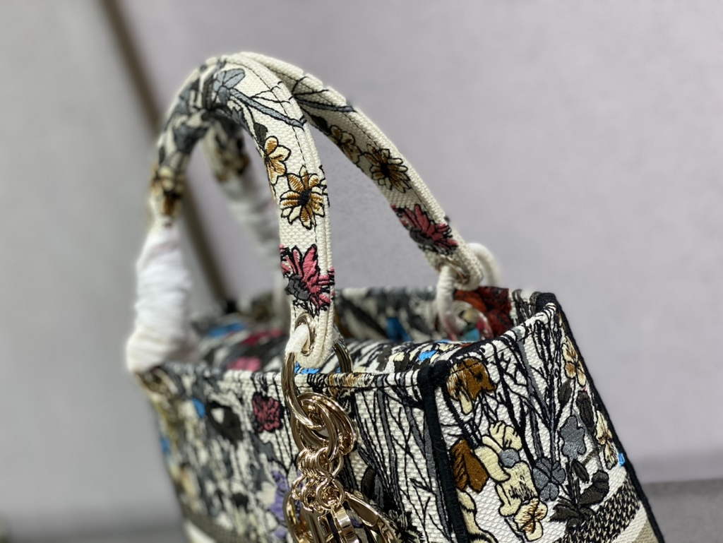 Dior M0565 Medium Lady D-Lite Bag Beige Multicolor Embroidery - Default Title - View 3