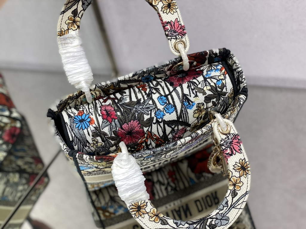 Dior M0565 Medium Lady D-Lite Bag Beige Multicolor Embroidery - Default Title - View 5