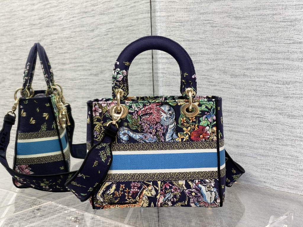 Dior M0565 Medium Lady D-Lite Bag Black Zodiac Embroidery - Default Title - View 5