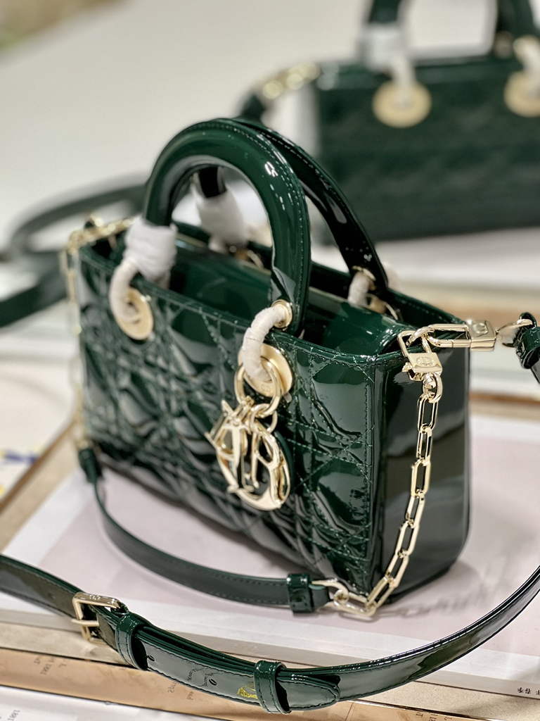 Dior M0613 Small Lady D-Joy Bag Green Patent Cannage Calfskin - Default Title - View 4