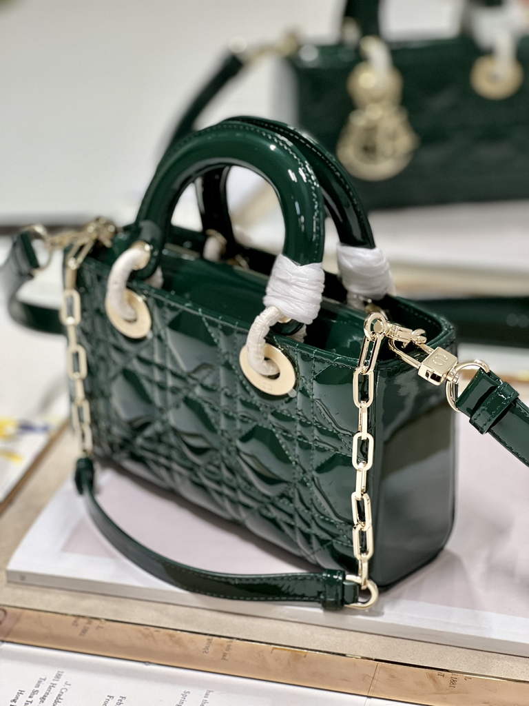 Dior M0613 Small Lady D-Joy Bag Green Patent Cannage Calfskin - Default Title - View 6