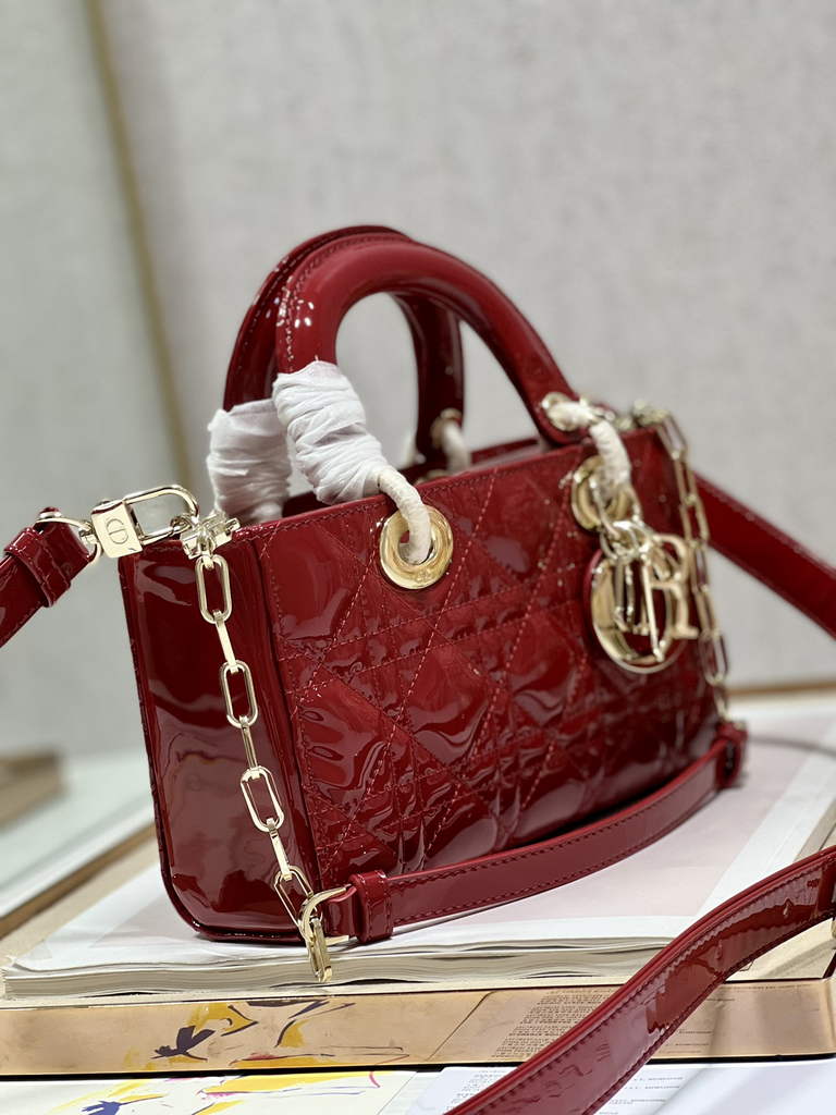 Dior M0613 Small Lady D-Joy Bag Red Patent Cannage Calfskin - Default Title - View 2