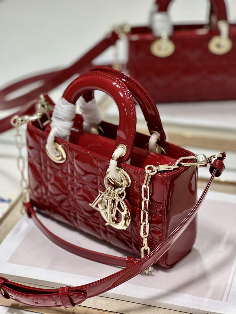 Dior M0613 Small Lady D-Joy Bag Red Patent Cannage Calfskin - Default Title - View 4