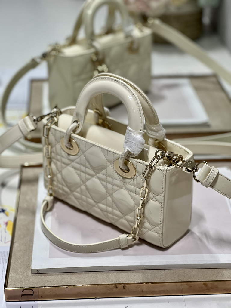 Dior M0613 Small Lady D-Joy Bag Beige Patent Cannage Calfskin - Default Title - View 6