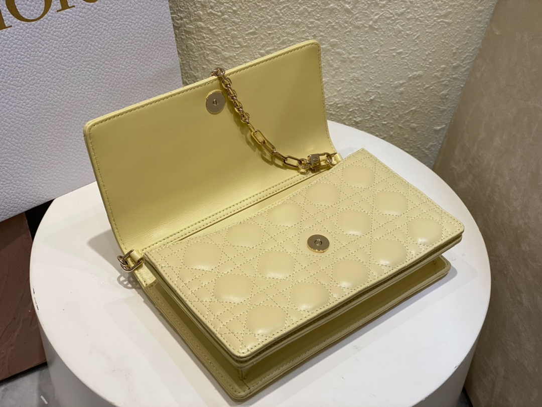 Dior M0997 Miss Dior Top Handle Bag Pastel Yellow Cannage Lambskin - Default Title - View 7