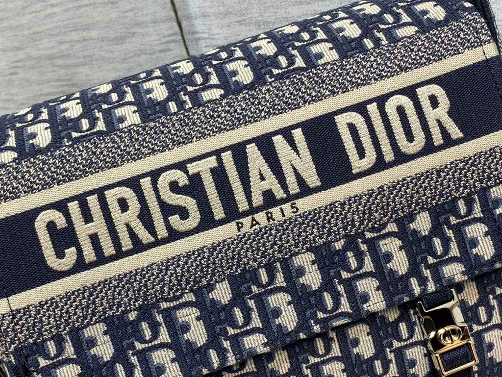 Dior M1240 Medium Diorcamp Bag Blue Oblique Embroidery - Default Title - View 4