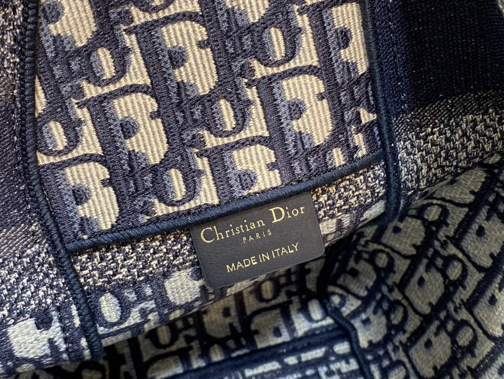 Dior M1240 Medium Diorcamp Bag Blue Oblique Embroidery - Default Title - View 10