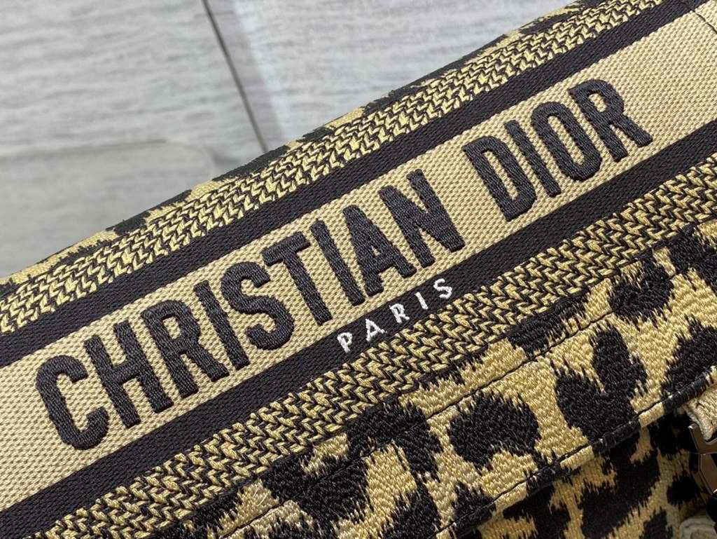 Dior M1241 Small Diorcamp Bag Beige Multicolor Mizza Embroidery - Default Title - View 4