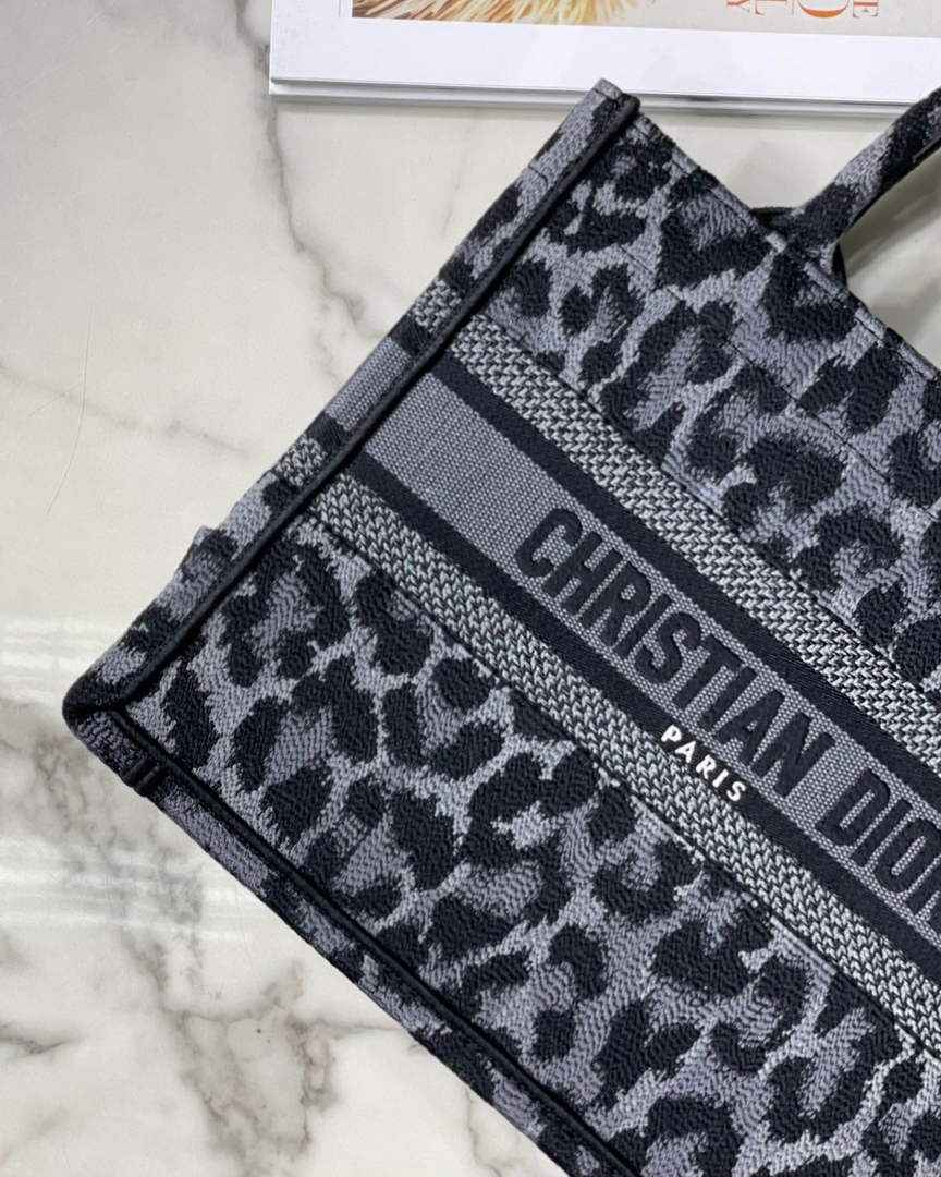 Dior M1265 Small Book Tote Gray Multicolor Mizza