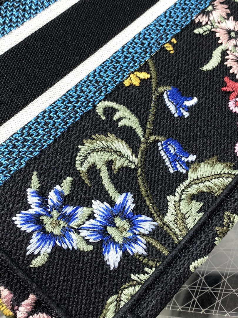 Dior Small Book Tote M1265 Toile de Jouy Embroidery M3549