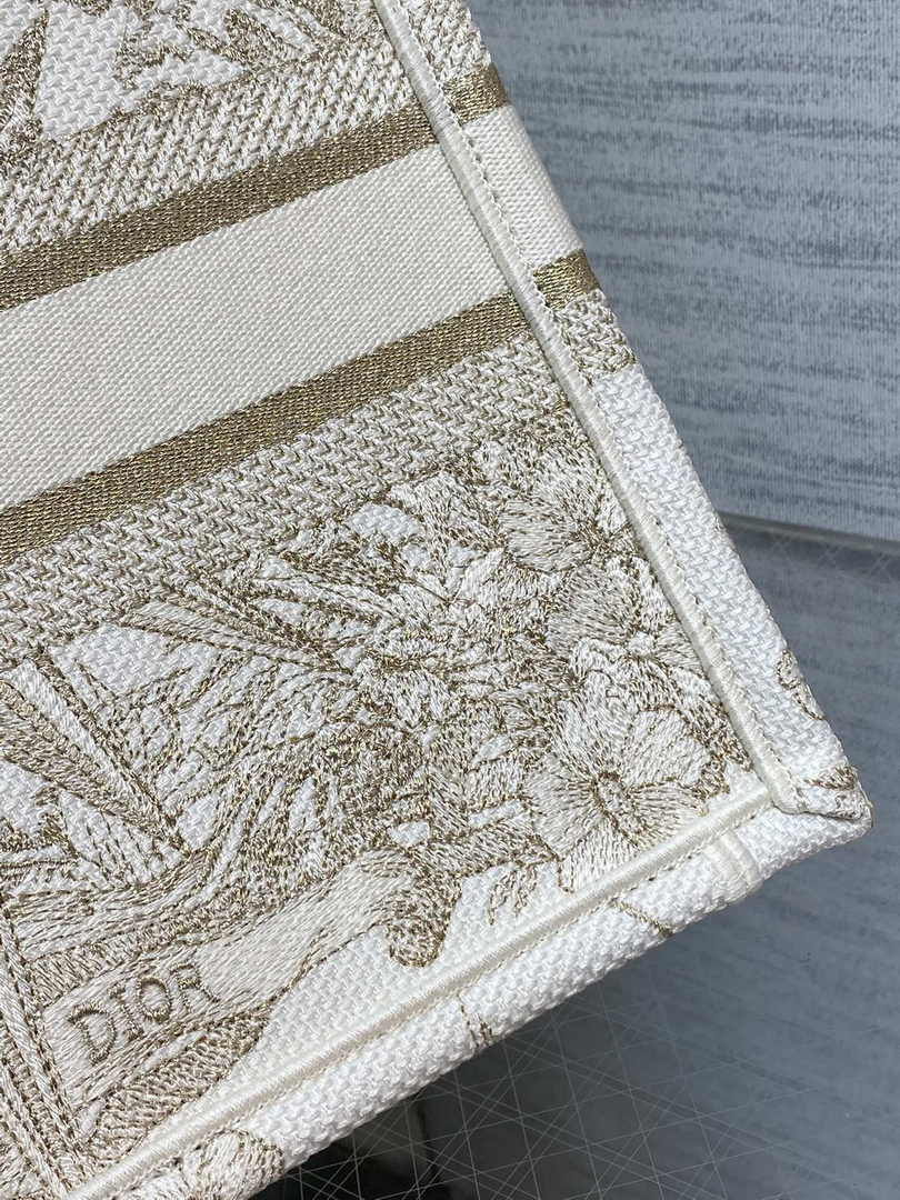 Dior Small Book Tote M1265 Toile de Jouy Embroidery M3523