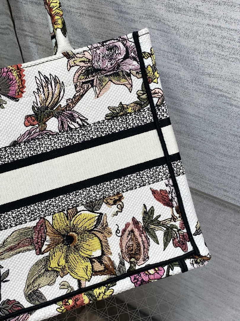 Dior Small Book Tote M1265 Toile de Jouy Embroidery M3551