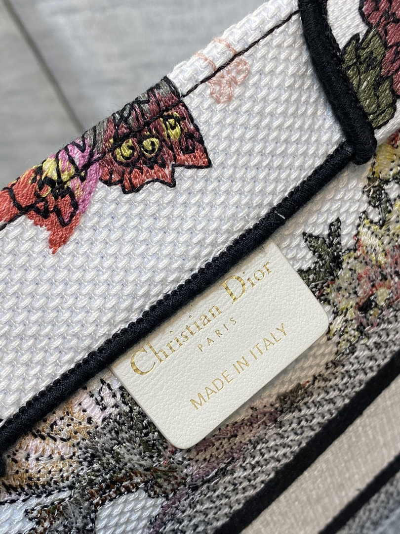 Dior Small Book Tote M1265 Toile de Jouy Embroidery M3551