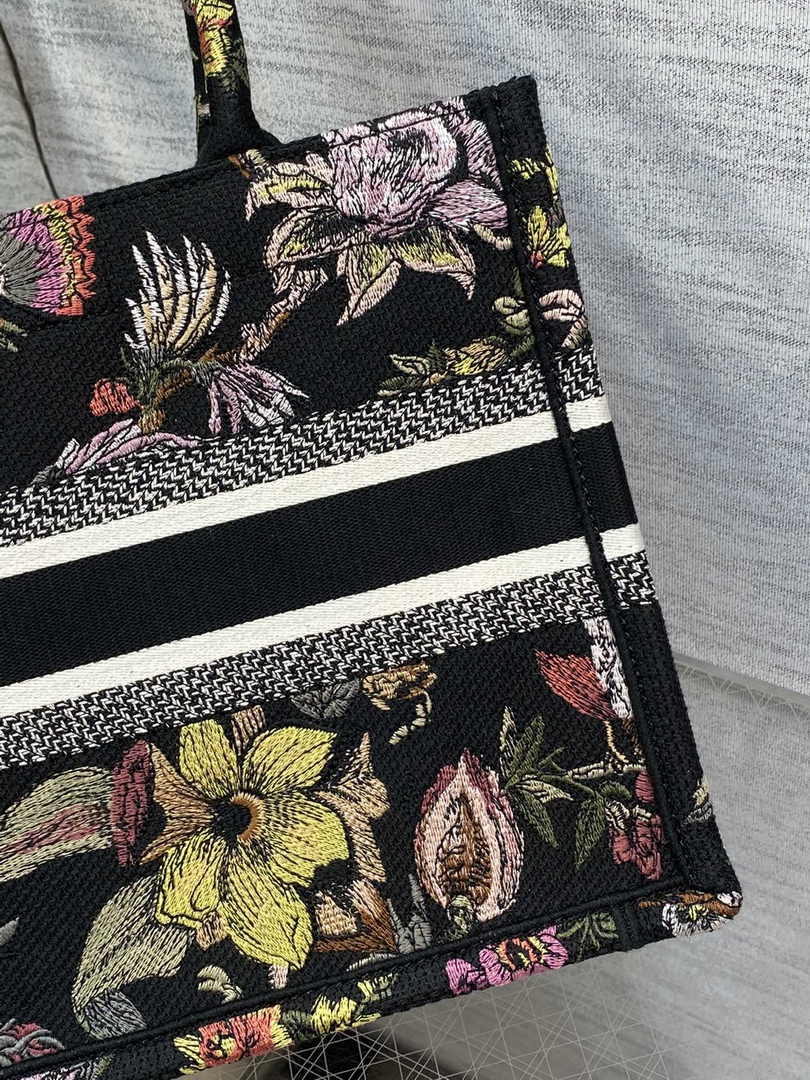 Dior Small Book Tote M1265 Toile de Jouy Embroidery M3553
