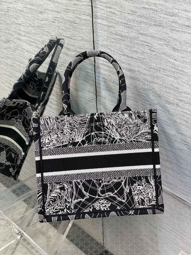 Dior Small Book Tote M1265 Toile de Jouy Embroidery M3564