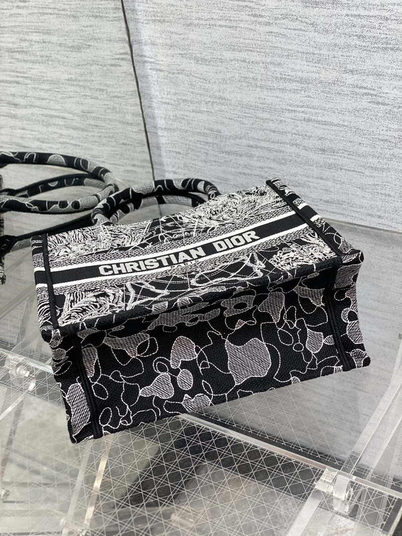 Dior Small Book Tote M1265 Toile de Jouy Embroidery M3564
