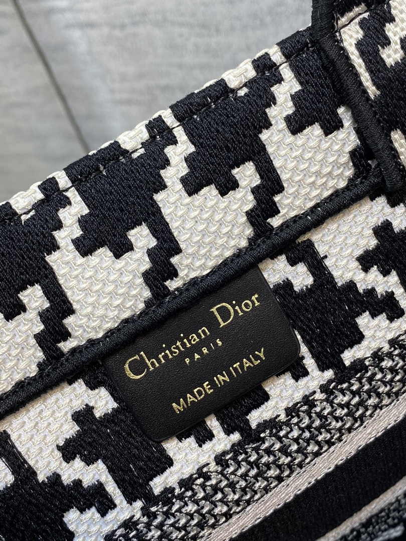Dior Small Book Tote M1265 Toile de Jouy Embroidery M3518