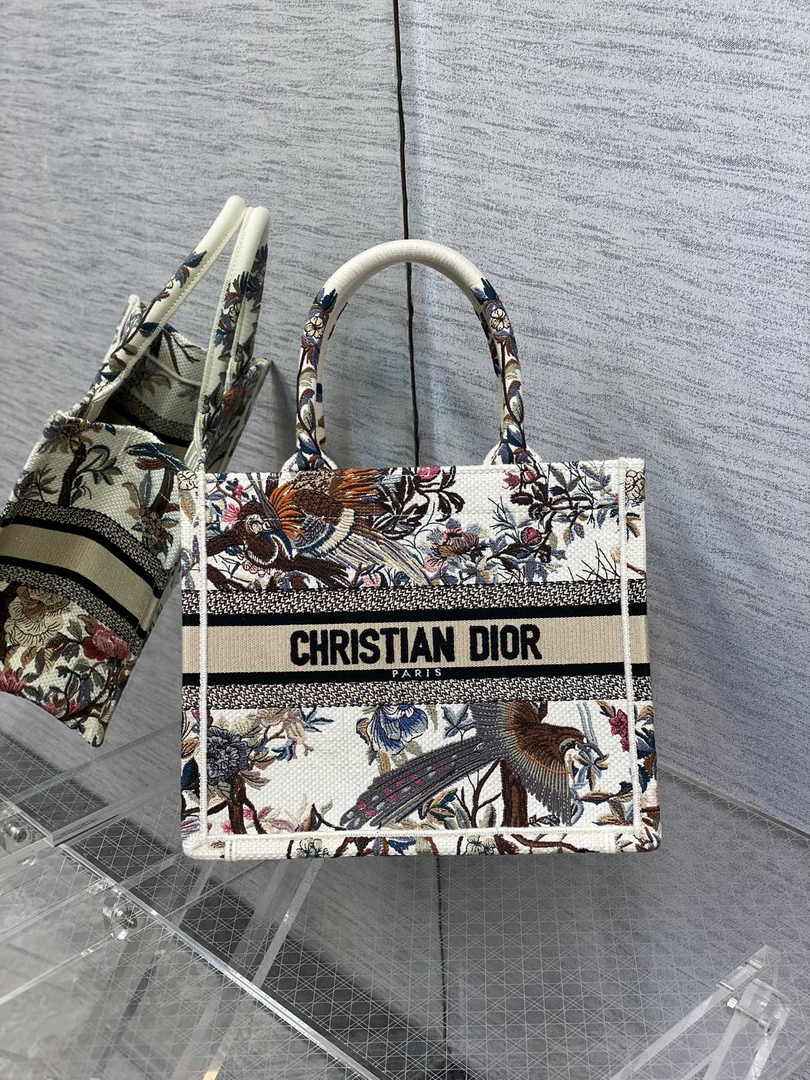 Dior Small Book Tote M1265 Toile de Jouy Embroidery M3565